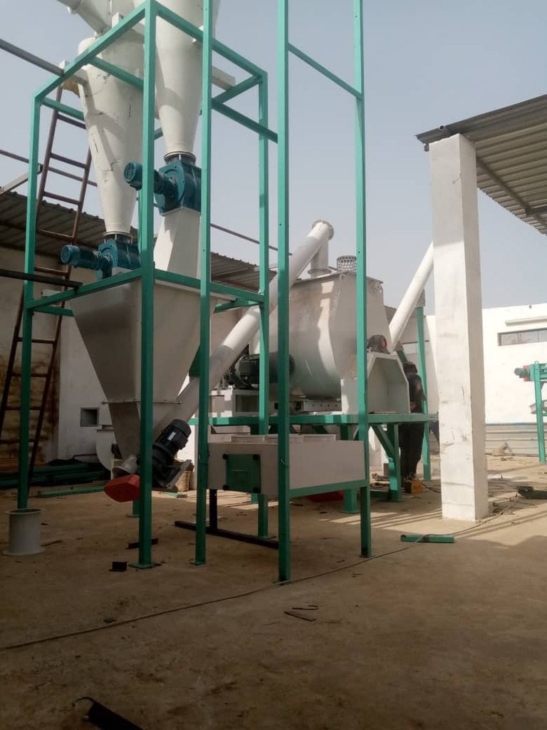 Montage d'une installation industrielle par E2I