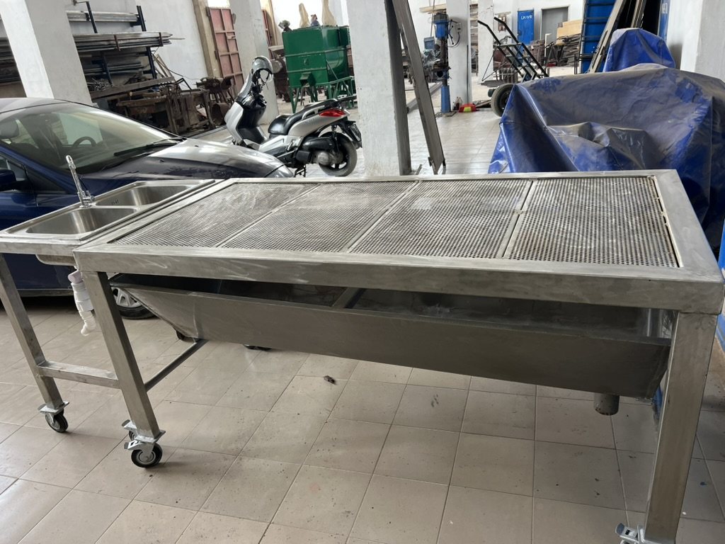 Table d'abattage inox realisee par E2I